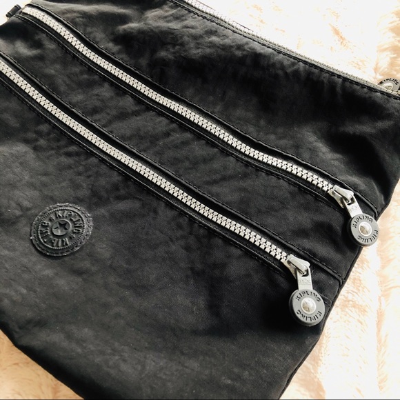 Kipling CrossBody Bag - Picture 3 of 7